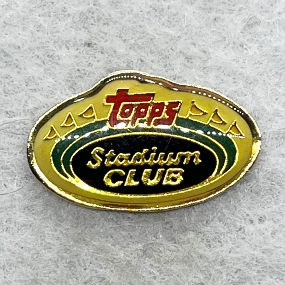 🔮 5/$25 Vintage Topps Stadium Club Pin